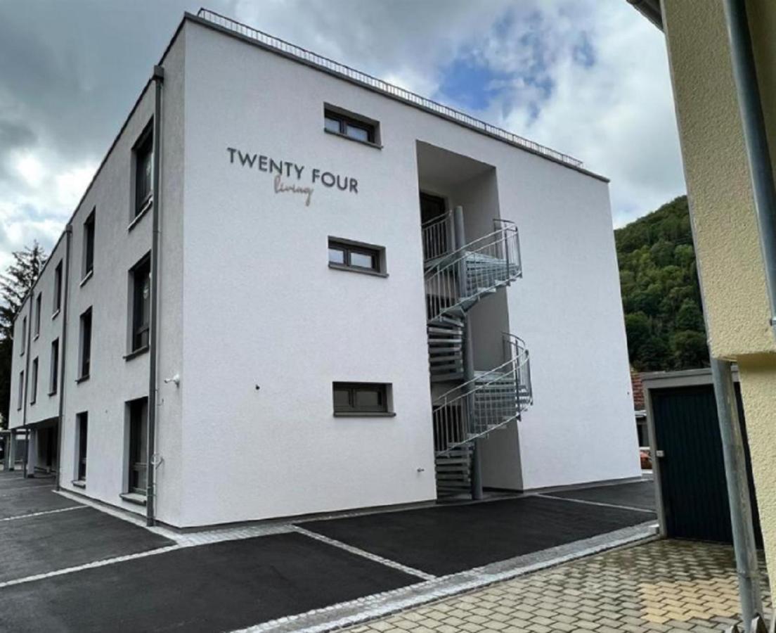 Hotel Twentyfour Living Bad Urach Exterior foto